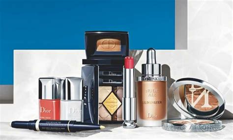 collezione estate 2017 dior make up|Dior Care & Dare: collezione make up Estate 2017.